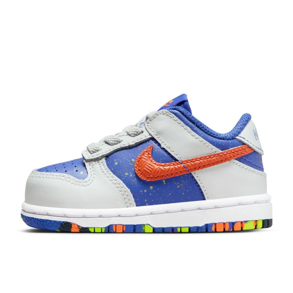 TODDLER DUNK LOW
Kids – Photon Dust/Total Orange-astronomy Blue
